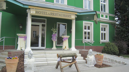 Ahorn & Restaurant Hotel 3*